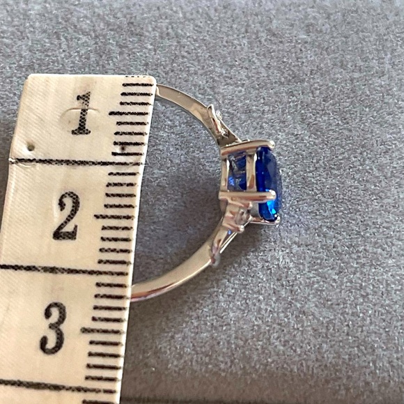 Elegant Unique 925 Silver Blue Round Zircon Hollow Ring Elegant Finger Ring . - Picture 6 of 6